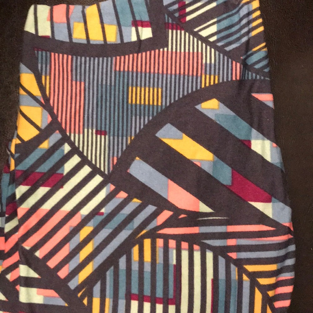 LuLaRoe one size leggings